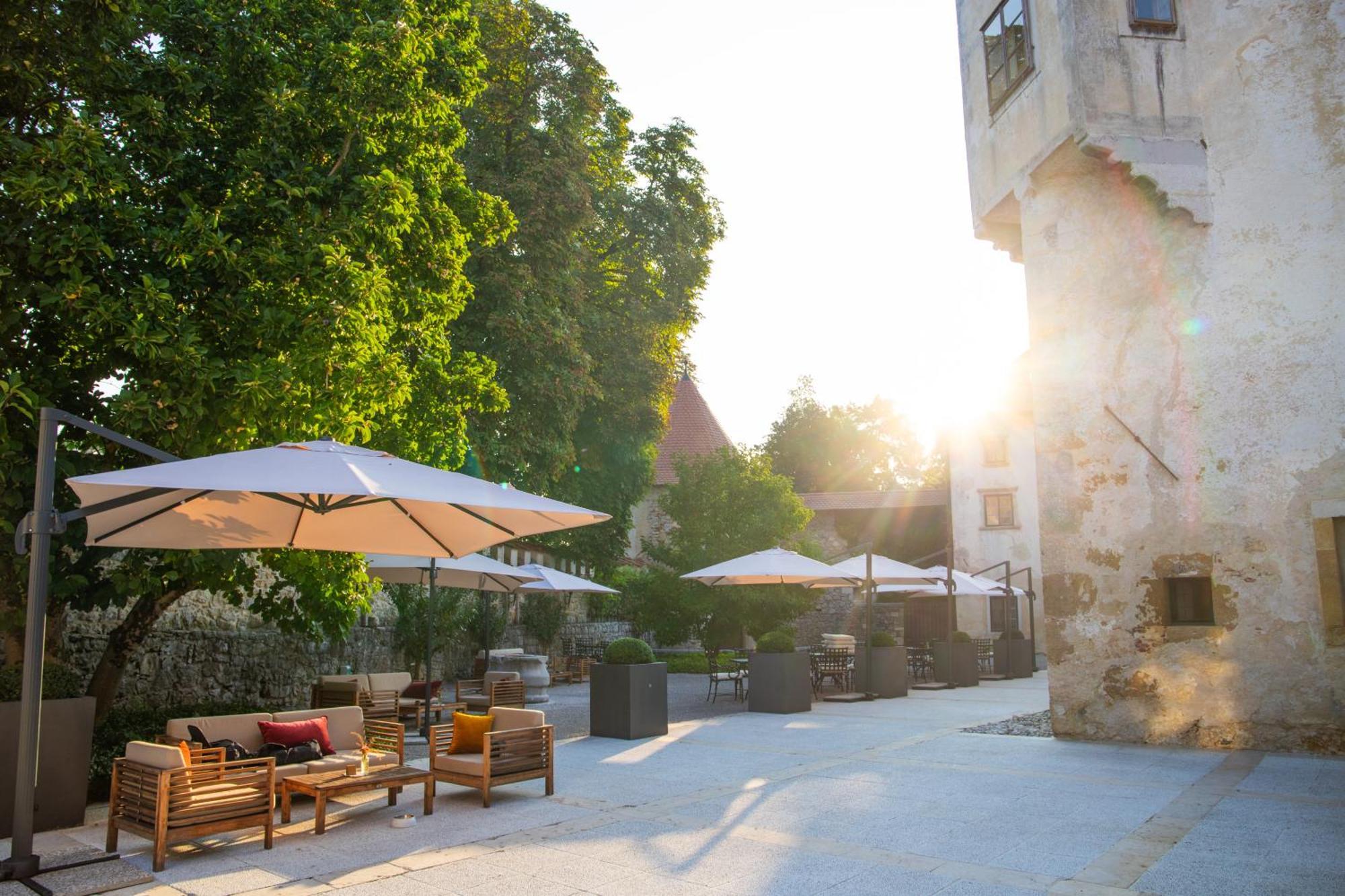 Hotel Grad Otocec - Relais Chateaux المظهر الخارجي الصورة