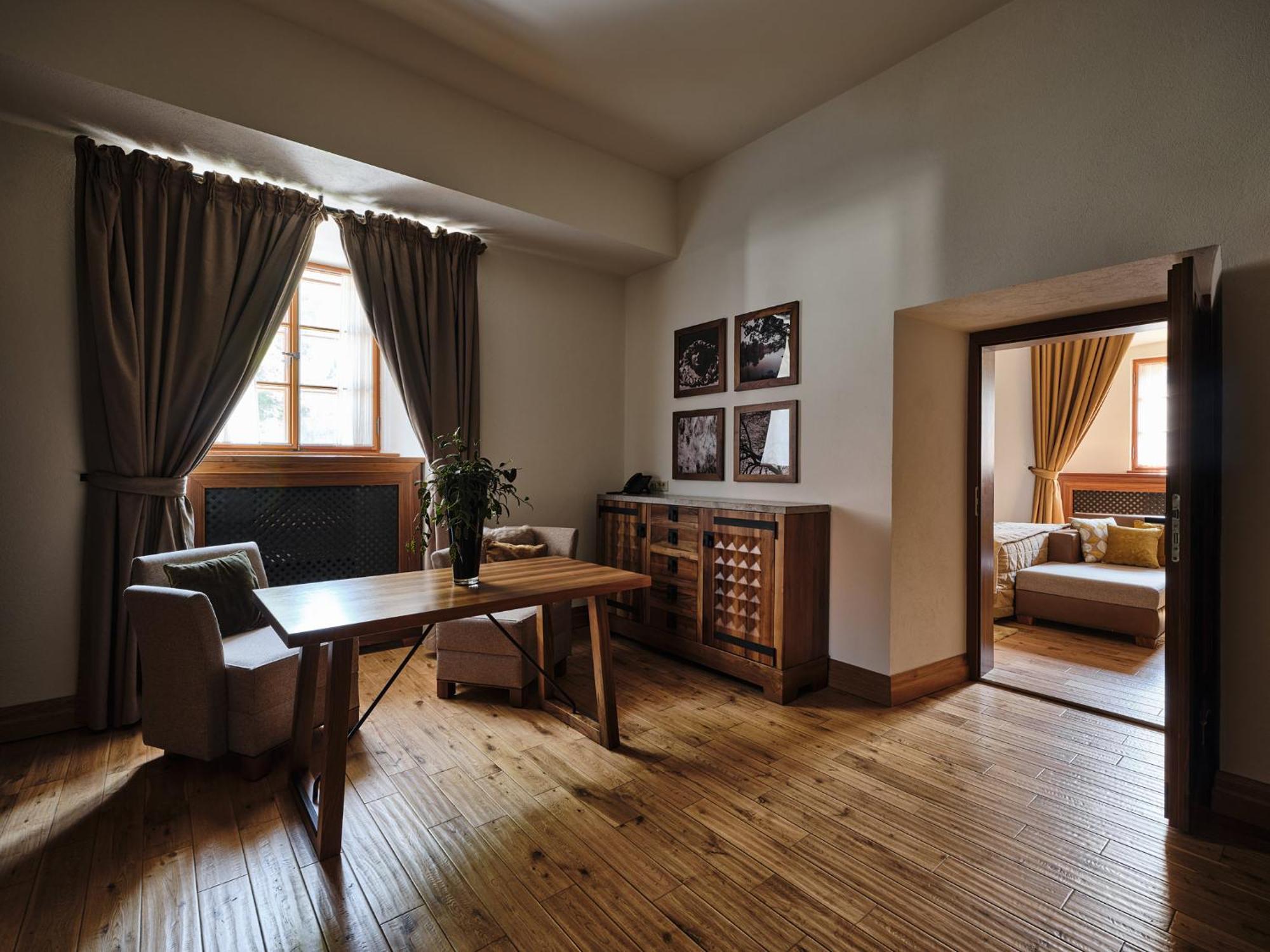 Hotel Grad Otocec - Relais Chateaux الغرفة الصورة